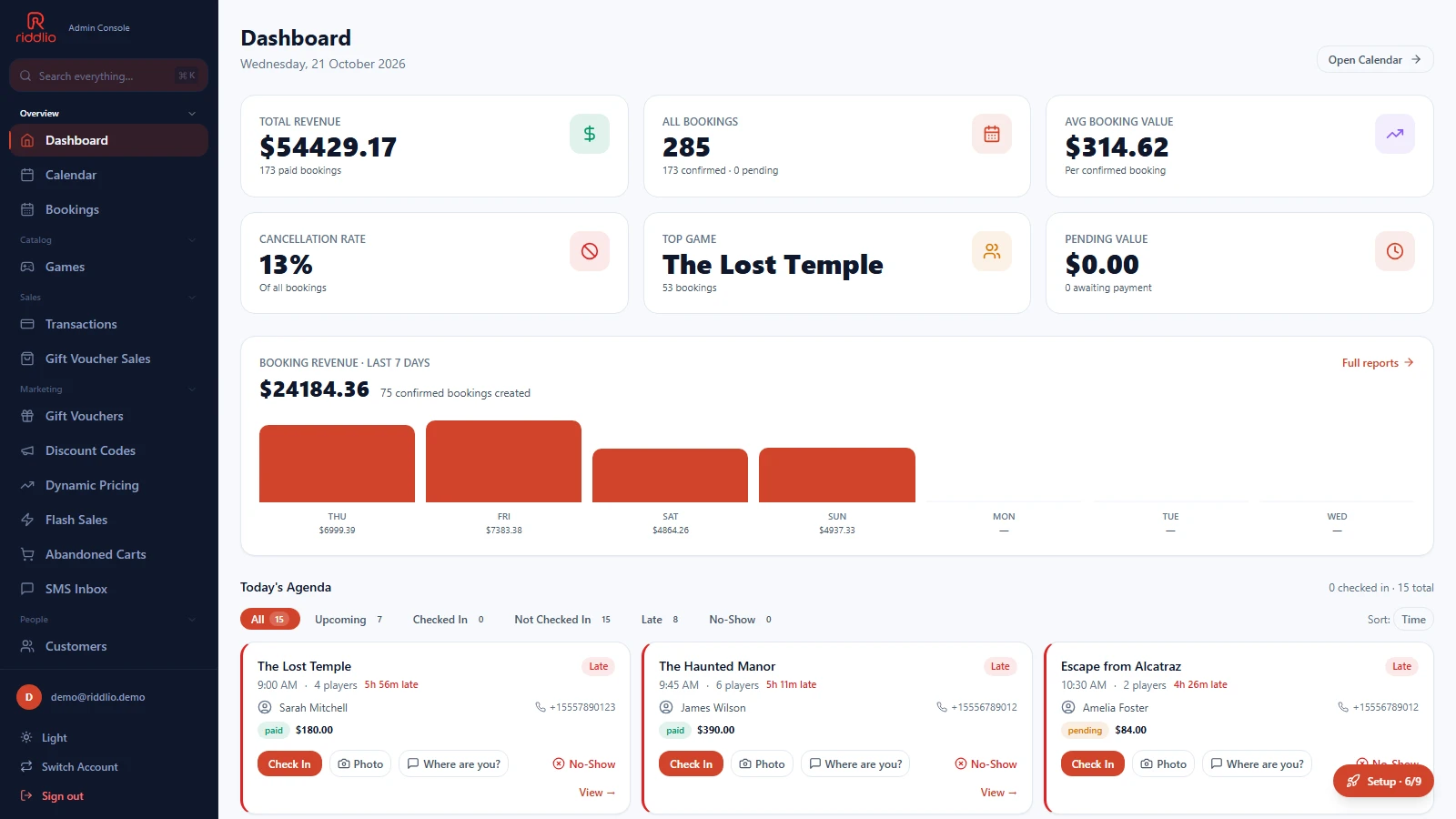 The same Riddlio dashboard in light mode